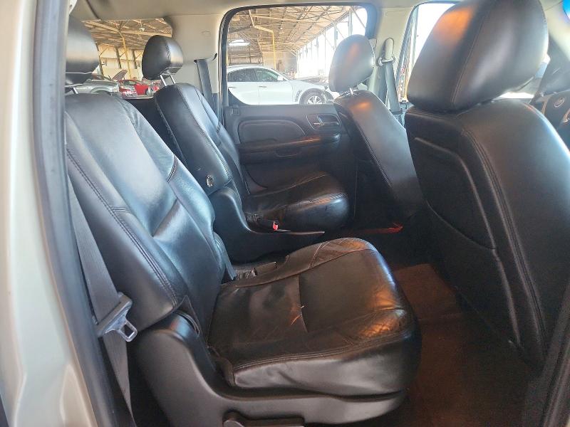 2010 Cadillac Escalade მანქანა იყიდება აუქციონზე, vin: 1GYUKHEF2AR135558, აუქციონის ნომერი: 65750106