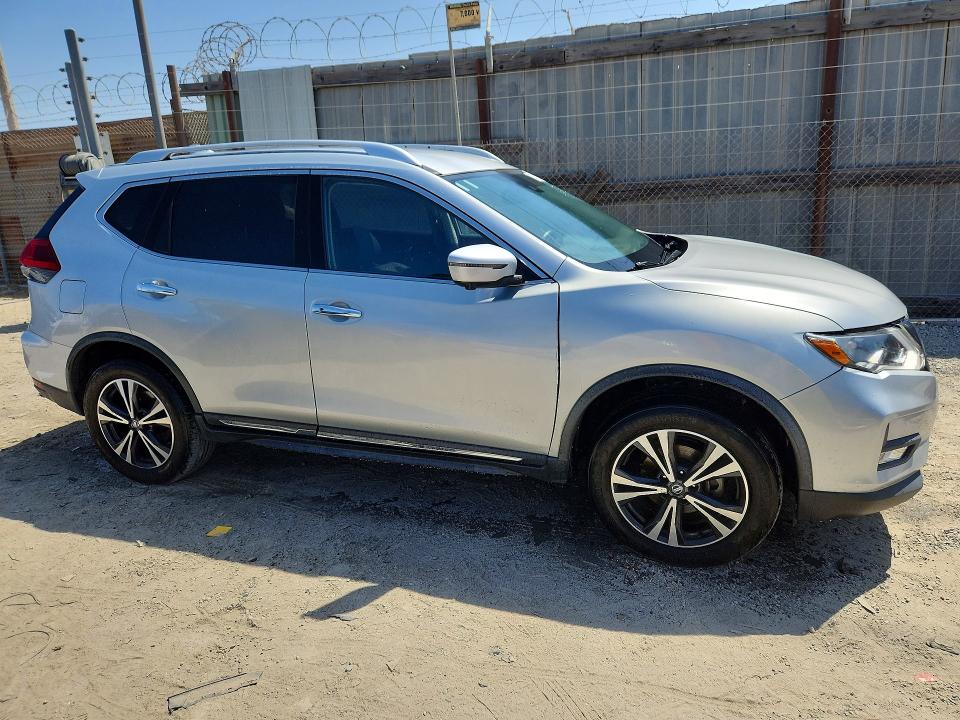 Aukcja sprzedaży 2018 Nissan Rogue, vin: JN8AT2MV7JW318391, numer aukcji: 63772996