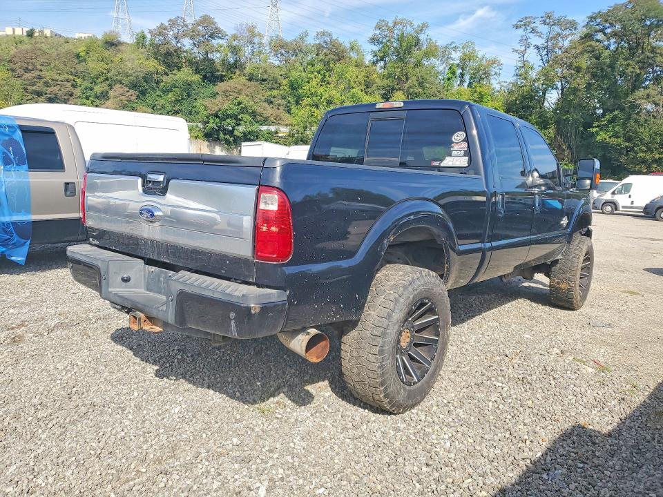 66074916 :رقم المزاد ، 1FT8W3BT9FEB66300 vin ، 2015 Ford F350 مزاد بيع
