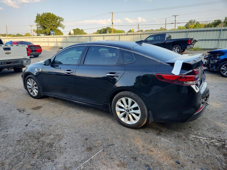 62678186 :رقم المزاد ، 5XXGT4L38JG239251 vin ، 2018 Kia Optima مزاد بيع