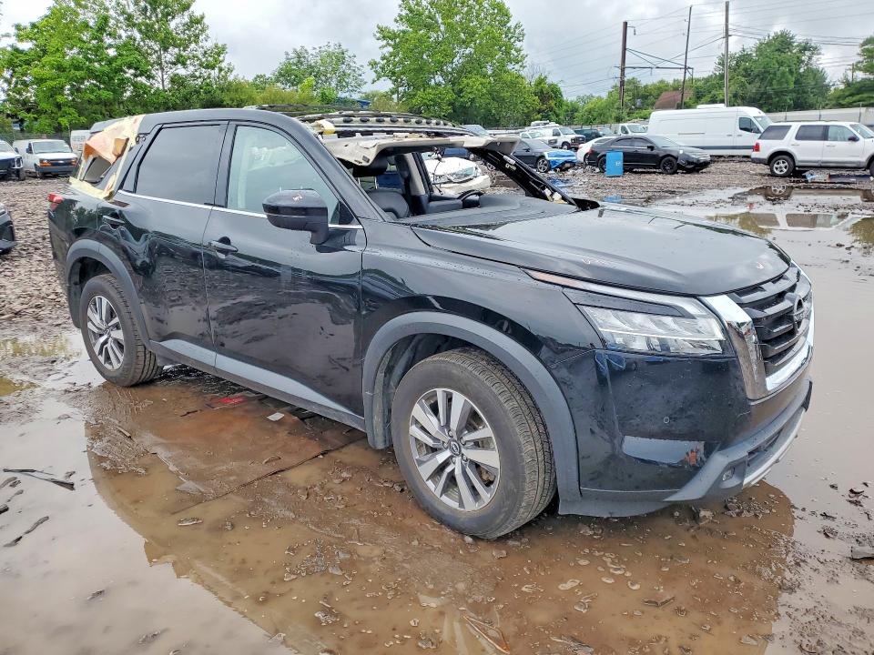 63289276 :رقم المزاد ، 5N1DR3CC5NC225904 vin ، 2022 Nissan Pathfinder مزاد بيع