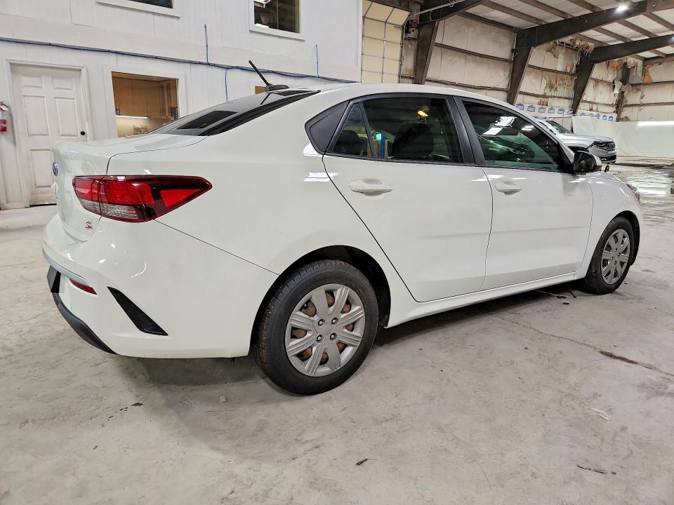 Продажа на аукционе авто 2021 Kia Rio, vin: 3KPA24AD6ME392695, номер лота: 65643356