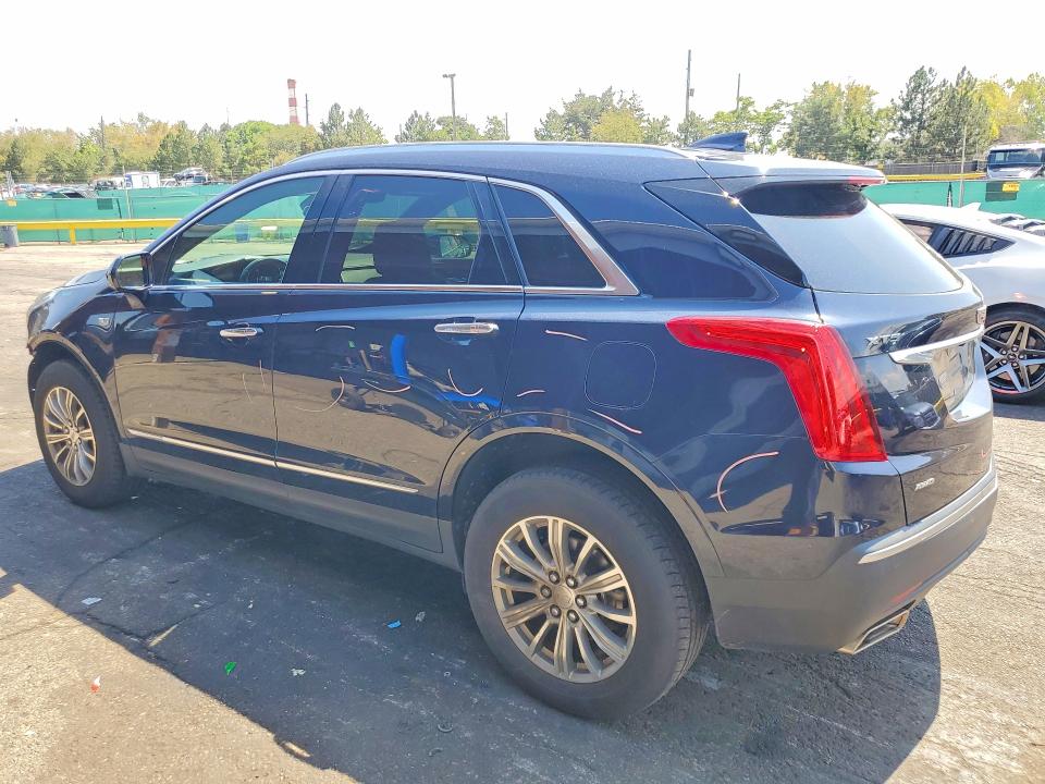 66760606 :رقم المزاد ، 1GYKNDRS2HZ275831 vin ، 2017 Cadillac Xt5 مزاد بيع