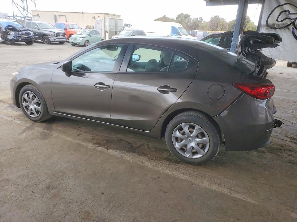 67026546 :رقم المزاد ، JM1BM1U76E1200697 vin ، 2014 Mazda 3 مزاد بيع
