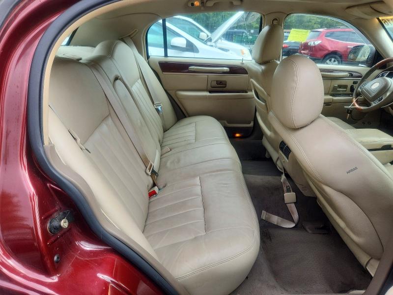 2003 Lincoln Town Car მანქანა იყიდება აუქციონზე, vin: 1LNHM82W63Y687204, აუქციონის ნომერი: 63492816