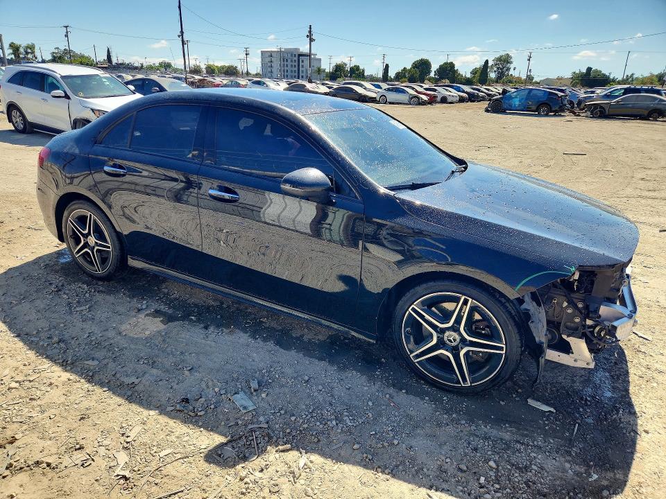 2019 Mercedes-benz A მანქანა იყიდება აუქციონზე, vin: WDD3G4FB9KW012940, აუქციონის ნომერი: 64980646