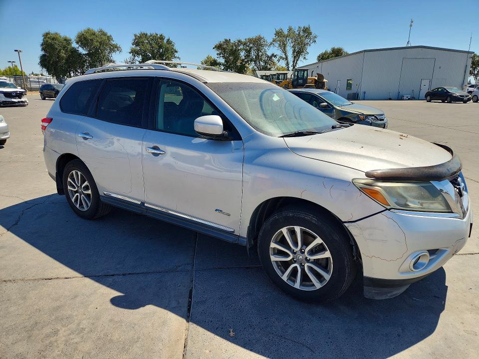 64207686 :رقم المزاد ، 5N1CR2MN2EC659266 vin ، 2014 Nissan Pathfinder Hybrid مزاد بيع