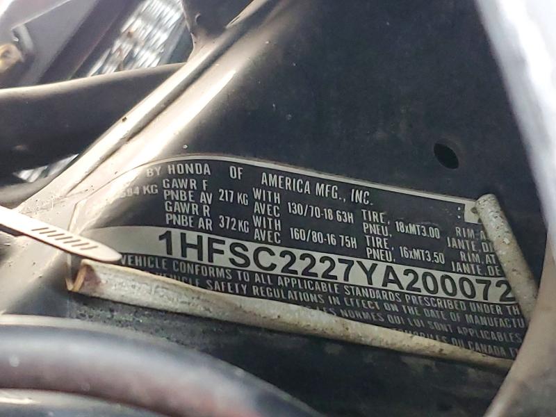 65712046 :رقم المزاد ، 1HFSC2227YA200072 vin ، 2000 Honda Gl1500 مزاد بيع