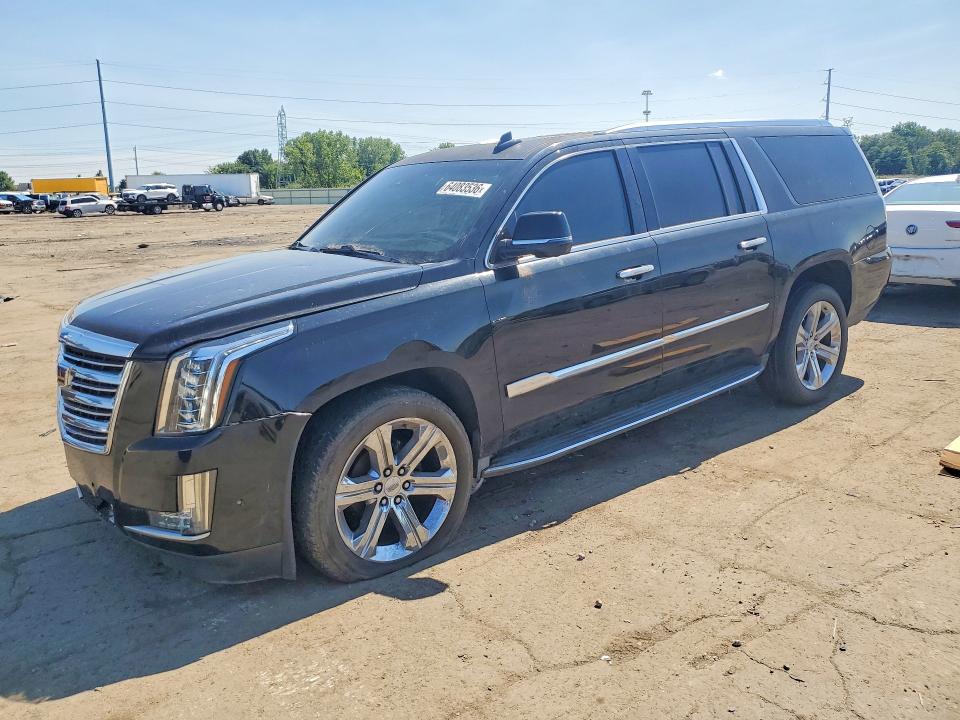64083536 :رقم المزاد ، 1GYS3HKJ1GR267622 vin ، 2016 Cadillac Escalade مزاد بيع