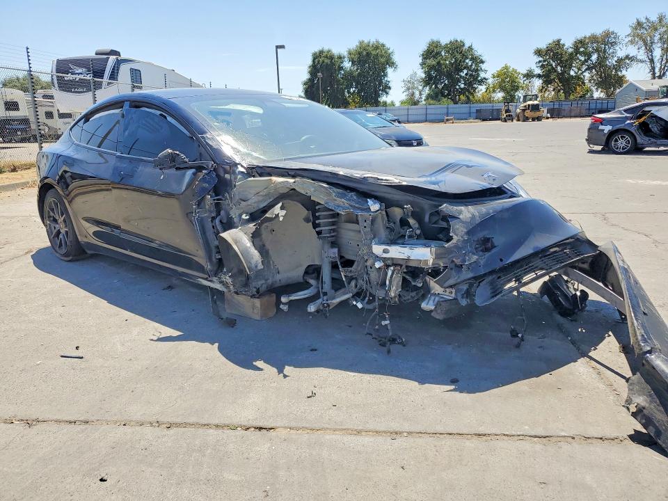 Продажа на аукционе авто 2021 Tesla Model 3, vin: 5YJ3E1EA8MF073906, номер лота: 64093826