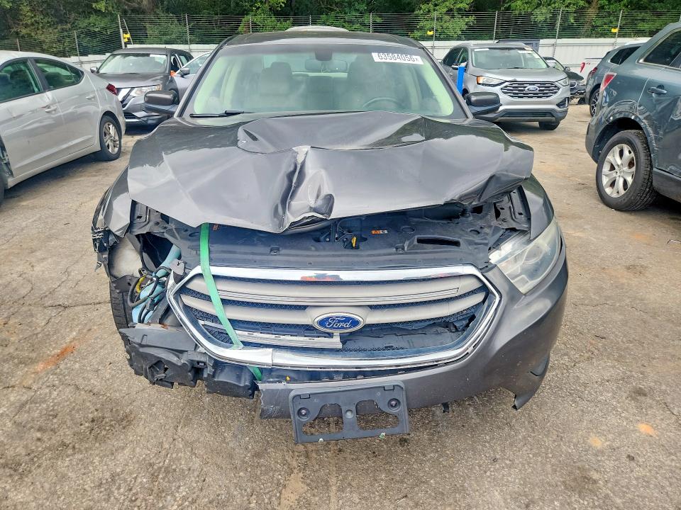 Продажа на аукционе авто 2015 Ford Taurus, vin: 1FAHP2E89FG154818, номер лота: 63584056