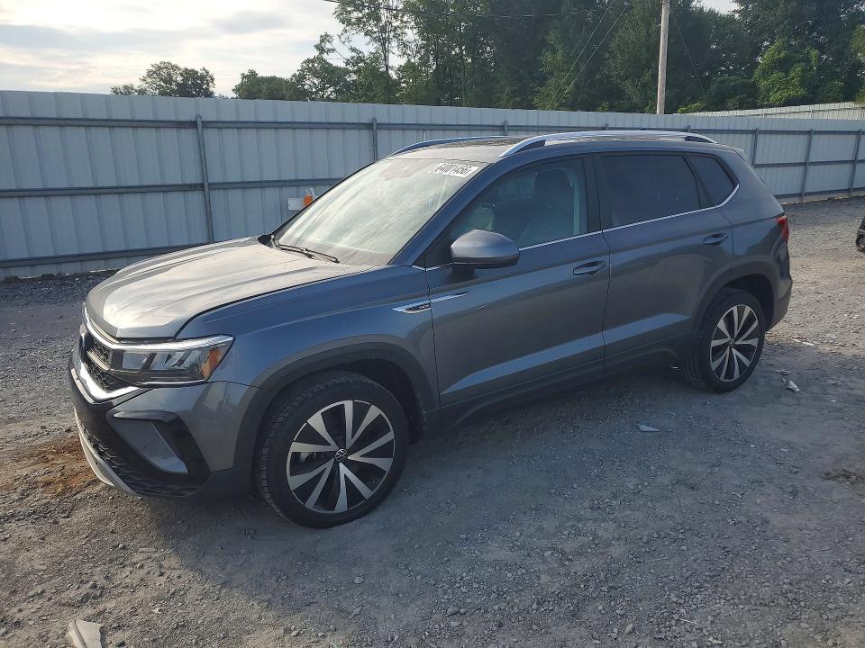 2022 Volkswagen Taos მანქანა იყიდება აუქციონზე, vin: 3VVLX7B21NM099000, აუქციონის ნომერი: 64001456