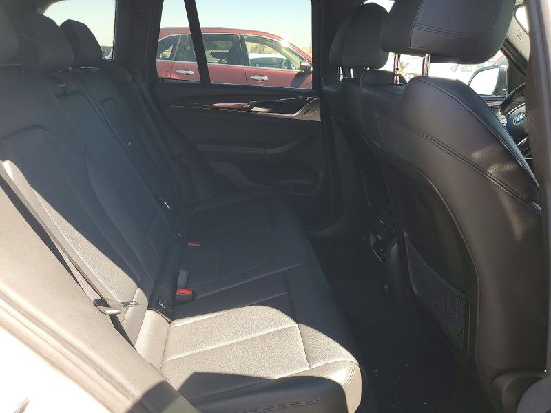64071556 :رقم المزاد ، 5UXTR7C51KLE98411 vin ، 2019 Bmw X3 مزاد بيع