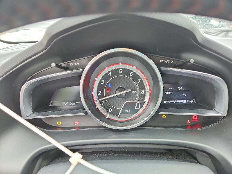 65097046 :رقم المزاد ، JM1BM1V35F1251086 vin ، 2015 Mazda 3 مزاد بيع