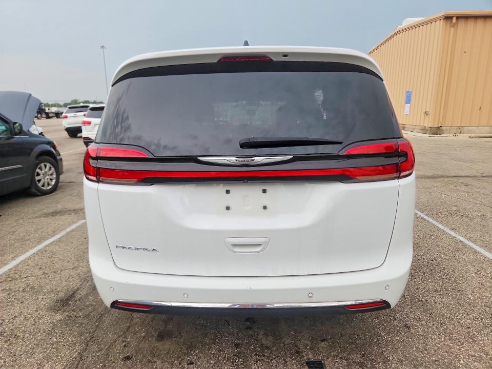 Продажа на аукционе авто 2025 Chrysler Pacifica, vin: 2C4RC1BG3SR554690, номер лота: 64741366