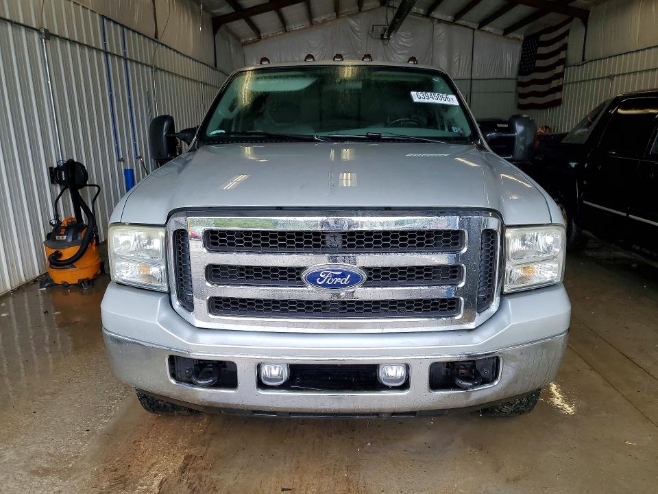 Продажа на аукционе авто 2005 Ford F250, vin: 1FTSX21565ED00081, номер лота: 63945066