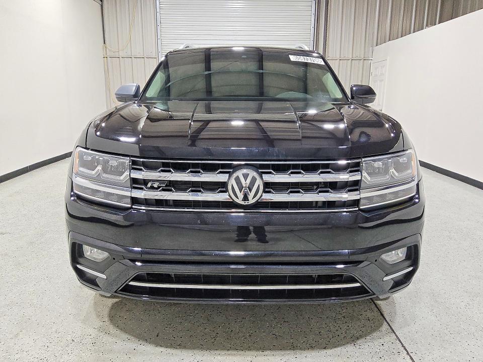 2019 Volkswagen Atlas მანქანა იყიდება აუქციონზე, vin: 1V2YR2CA6KC587846, აუქციონის ნომერი: 65873706