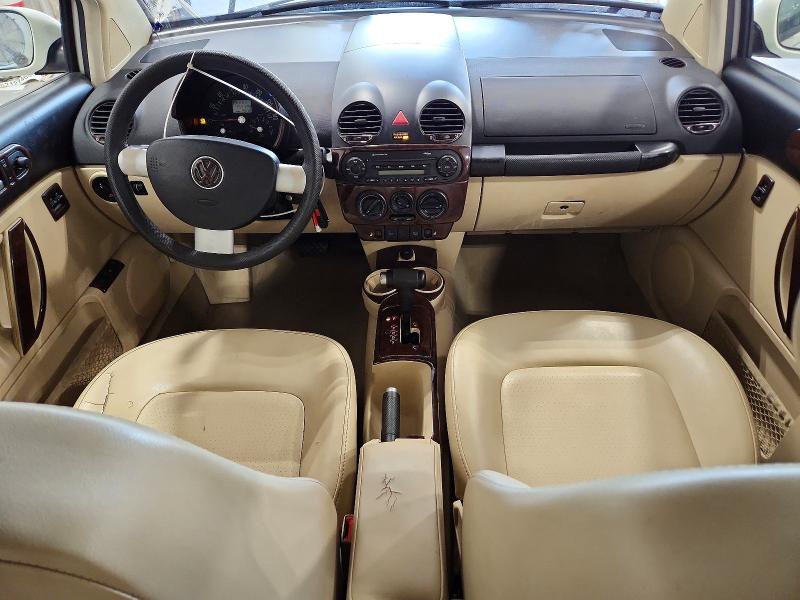 64432736 :رقم المزاد ، 3VWCK31CX5M408945 vin ، 2005 Volkswagen New Beetle مزاد بيع