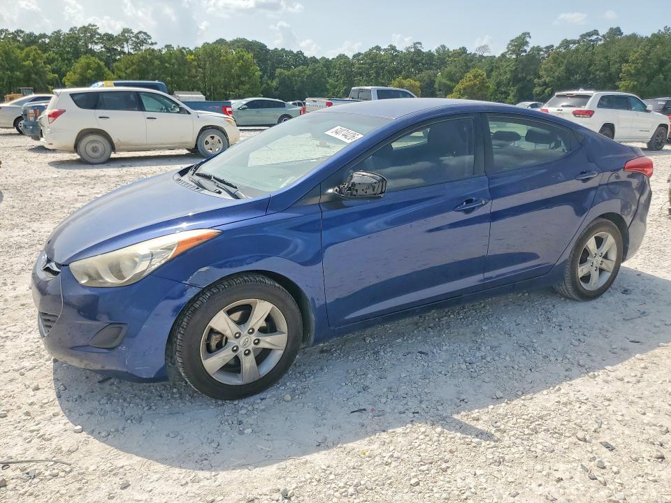 Auction sale of the 2013 Hyundai Elantra, vin: KMHDH4AE9DU714800, lot number: 64074426