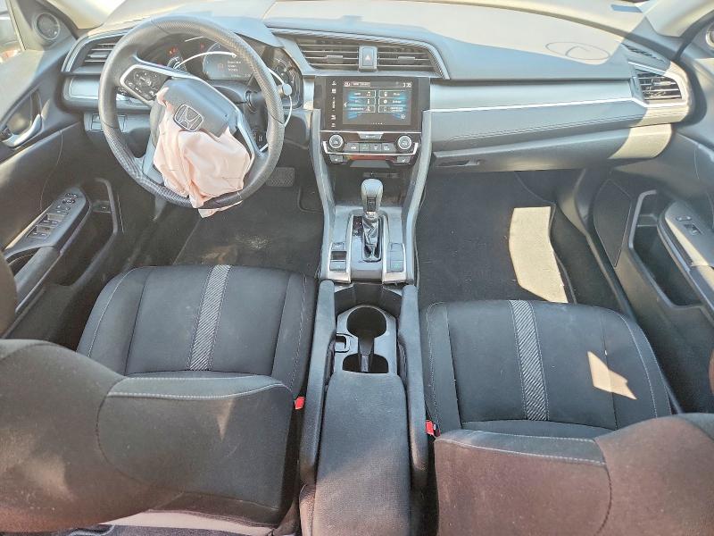 62044556 :رقم المزاد ، 2HGFC2F50JH034809 vin ، 2018 Honda Civic مزاد بيع