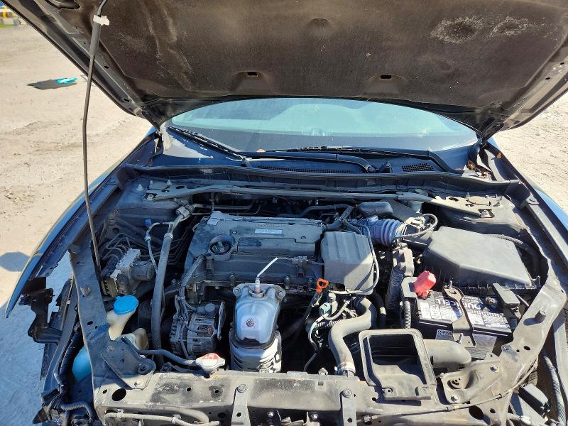 64903256 :رقم المزاد ، 1HGCT1B86GA008249 vin ، 2016 Honda Accord مزاد بيع