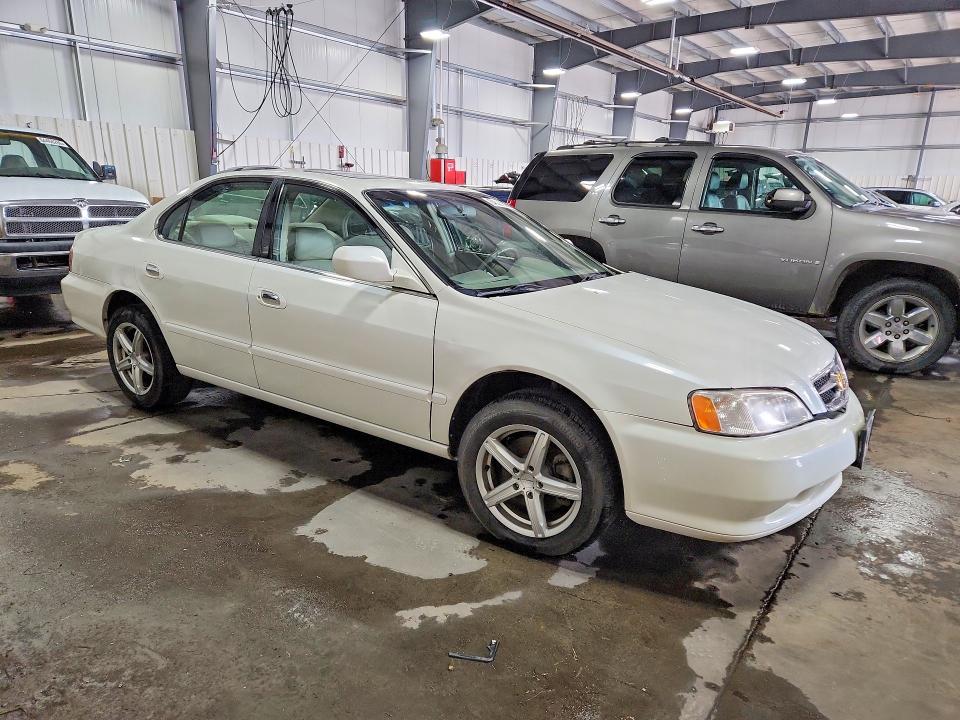Продажа на аукционе авто 2001 Acura 3.2tl, vin: 19UUA56621A013529, номер лота: 64597396