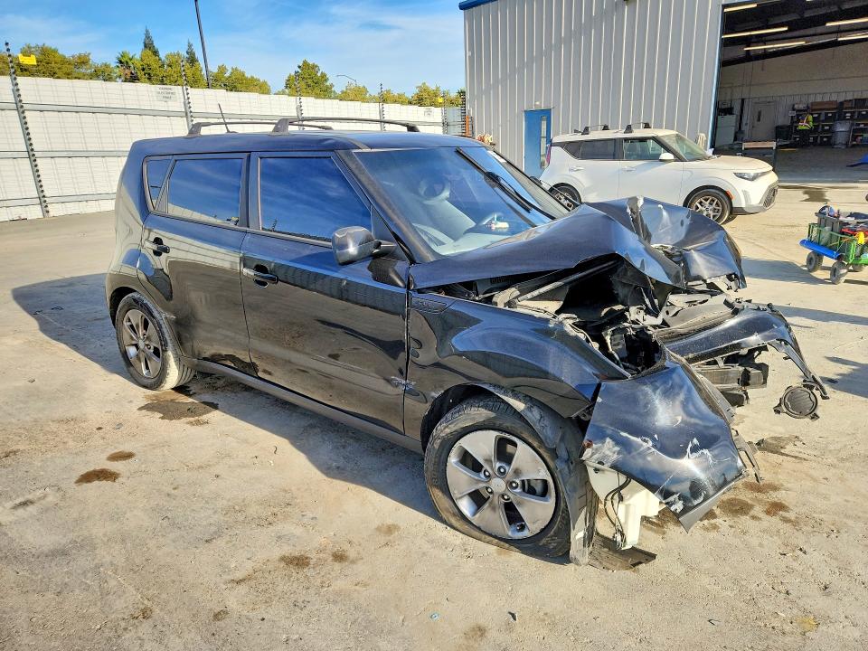 65644276 :رقم المزاد ، KNDJN2A29G7287261 vin ، 2016 Kia Soul مزاد بيع