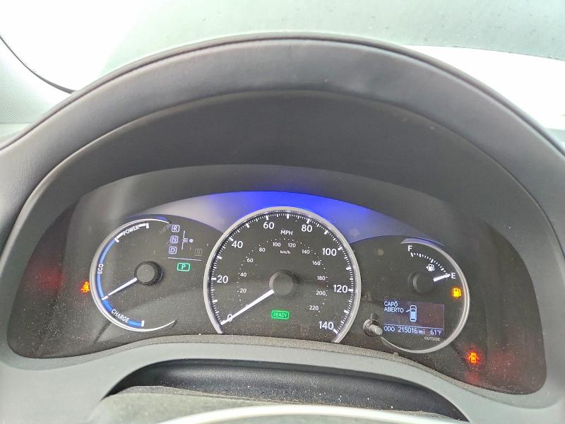 64413526 :رقم المزاد ، JTHKD5BH2B2005574 vin ، 2011 Lexus Ct مزاد بيع