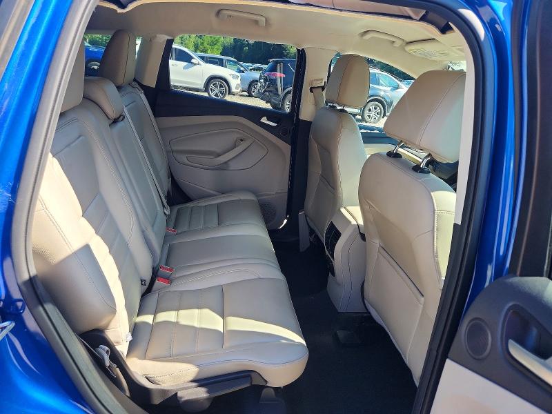 Продажа на аукционе авто 2017 Ford Escape, vin: 1FMCU9GD3HUA56450, номер лота: 63337606