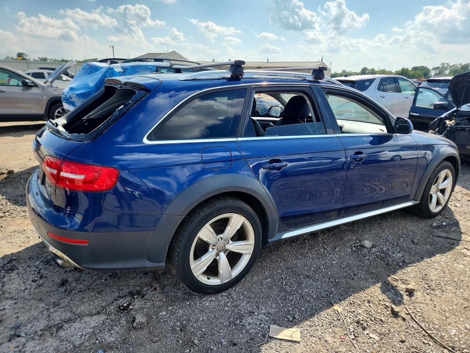 66792256 :رقم المزاد ، WA1UFAFL0FA121650 vin ، 2015 Audi A4 Allroad مزاد بيع