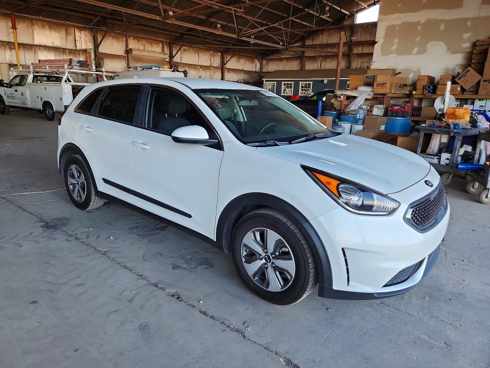 65487176 :رقم المزاد ، KNDCB3LC4K5265153 vin ، 2019 Kia Niro مزاد بيع