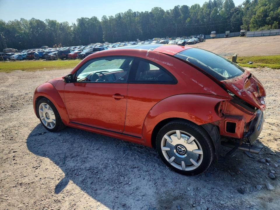2016 Volkswagen Beetle მანქანა იყიდება აუქციონზე, vin: 3VWJ17ATXGM630583, აუქციონის ნომერი: 66694416
