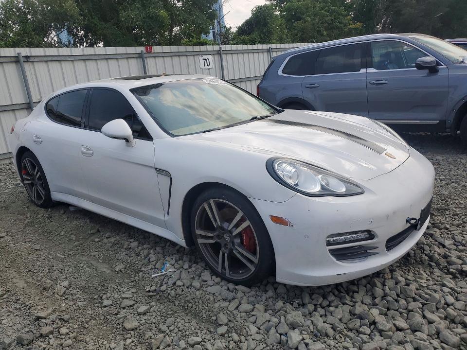 2011 Porsche Panamera მანქანა იყიდება აუქციონზე, vin: WP0AA2A73BL013898, აუქციონის ნომერი: 64059816