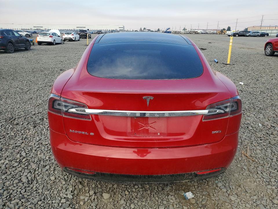 Продажа на аукционе авто 2016 Tesla Model S, vin: 5YJSA1E2XGF154975, номер лота: 66973696