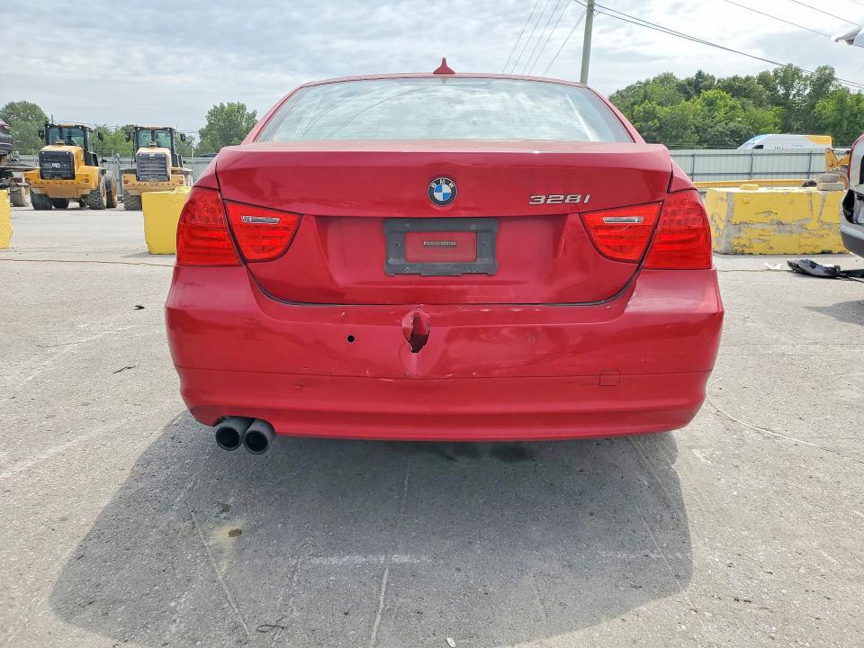 65697376 :رقم المزاد ، WBAPH7G58ANM54337 vin ، 2010 Bmw 328 مزاد بيع