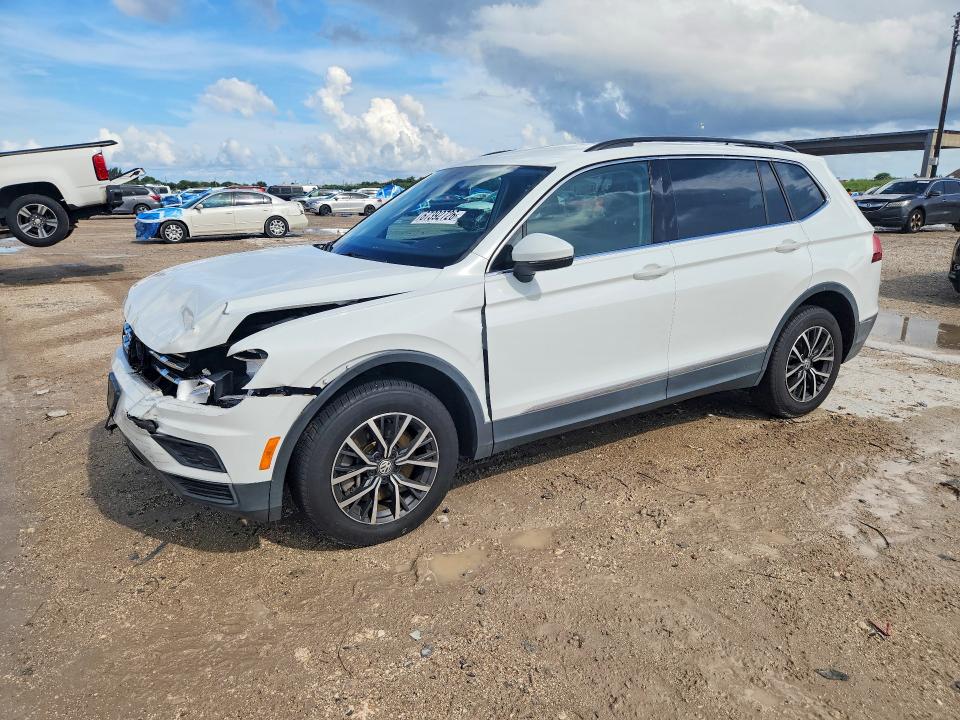Продаж на аукціоні авто 2020 Volkswagen Tiguan, vin: 3VV3B7AX5LM062220, номер лоту: 67392726