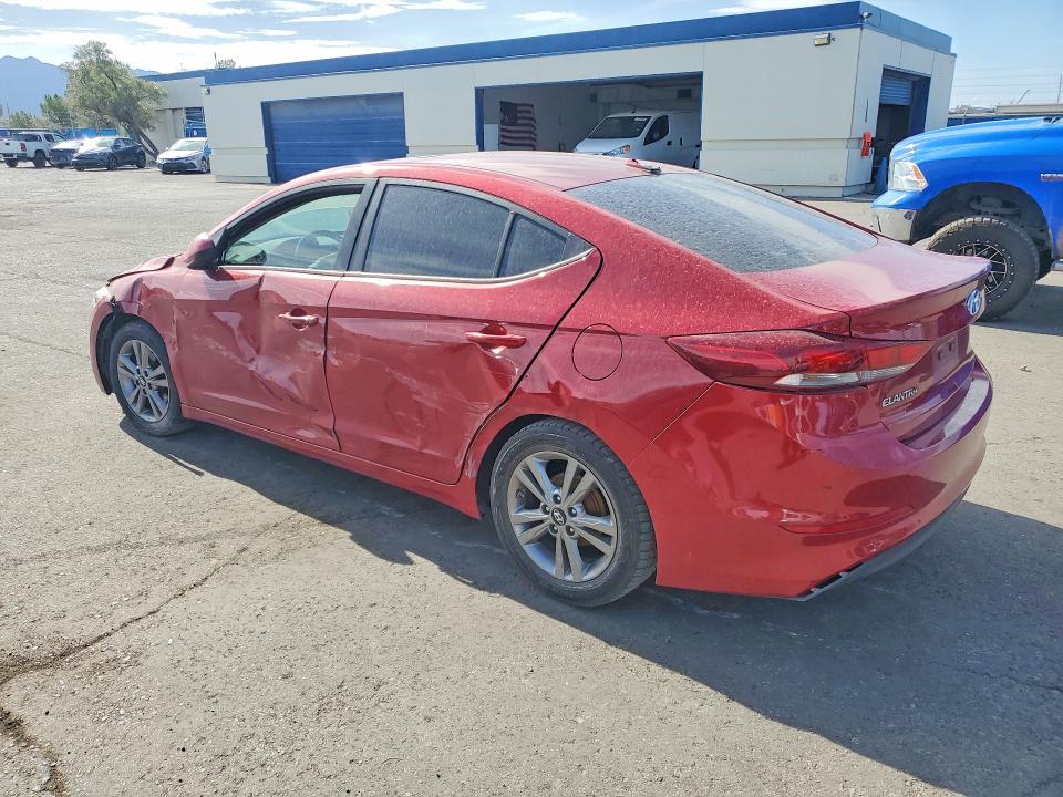64698386 :رقم المزاد ، KMHD84LFXHU358711 vin ، 2017 Hyundai Elantra مزاد بيع