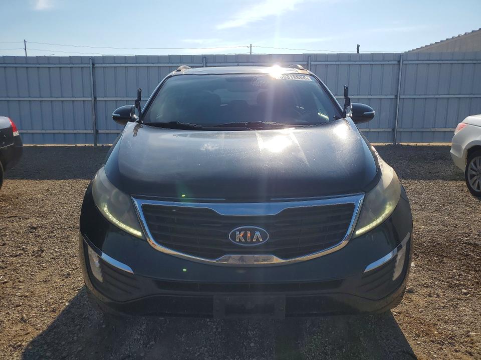 65318886 :رقم المزاد ، KNDPCCA25B7031830 vin ، 2011 Kia Sportage مزاد بيع