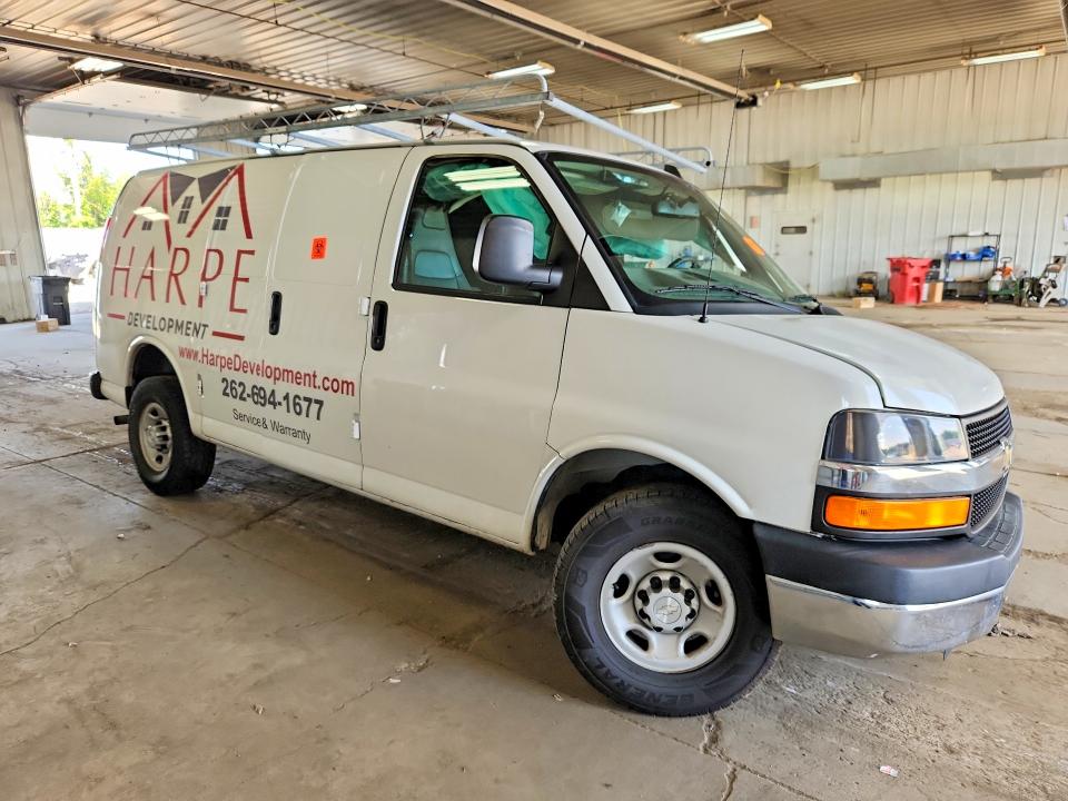 66030386 :رقم المزاد ، 1GCWGAFP6K1142432 vin ، 2019 Chevrolet Express 2500 مزاد بيع