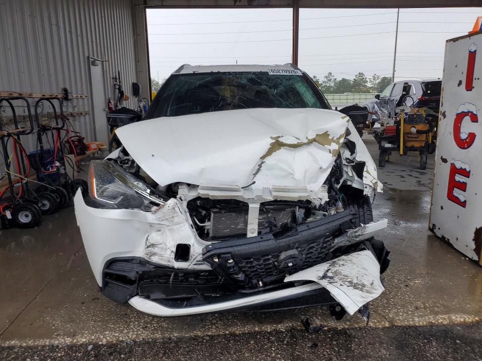 Aukcja sprzedaży 2018 Nissan Kicks, vin: 3N1CP5CU1JL510112, numer aukcji: 65270926