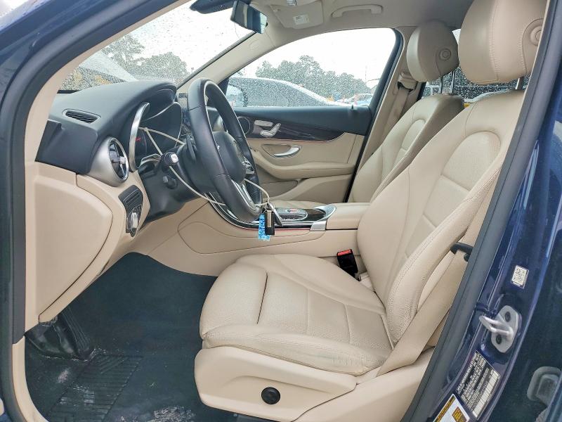 2021 Mercedes-benz Glc მანქანა იყიდება აუქციონზე, vin: W1N0G8DB2MF975925, აუქციონის ნომერი: 66627816