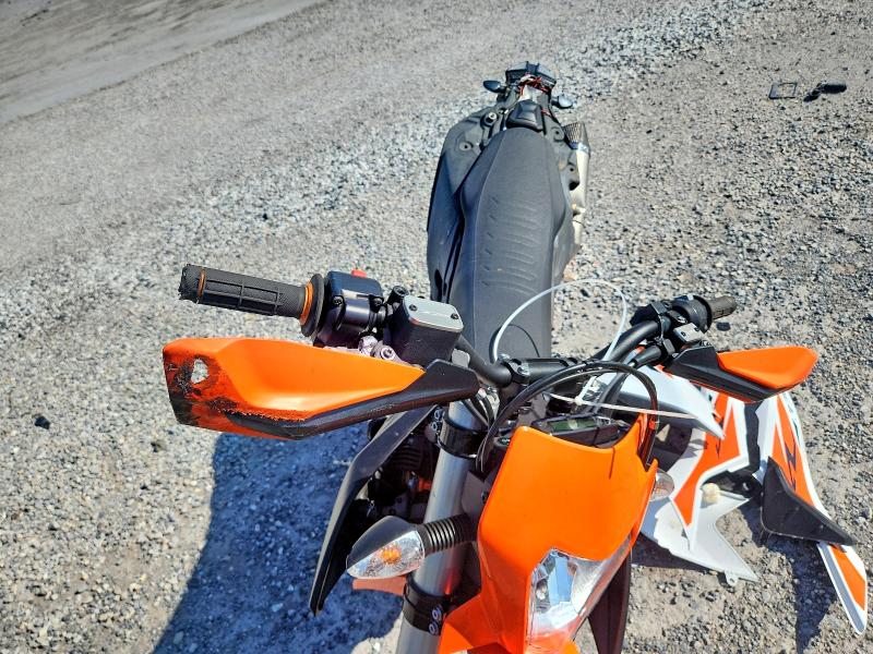 63847926 :رقم المزاد ، VBKLEV40XLM784799 vin ، 2020 Ktm 690 مزاد بيع
