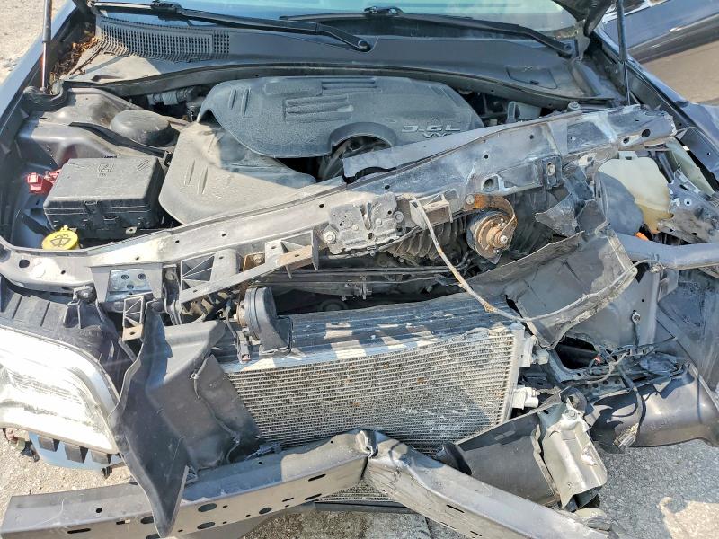 64051986 :رقم المزاد ، 2C3CCAAG0KH564952 vin ، 2019 Chrysler 300 مزاد بيع