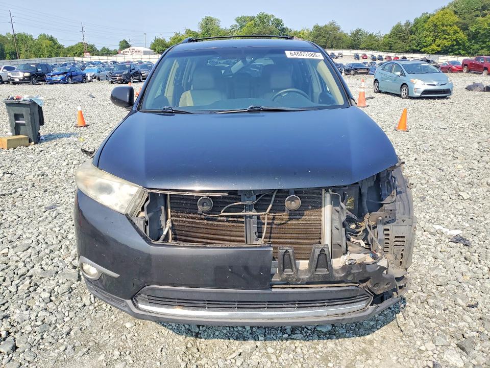 64665386 :رقم المزاد ، 5TDZK3EH5DS103189 vin ، 2013 Toyota Highlander مزاد بيع