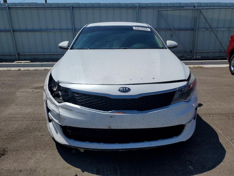 2018 Kia Optima მანქანა იყიდება აუქციონზე, vin: 5XXGT4L31JG258370, აუქციონის ნომერი: 63412556