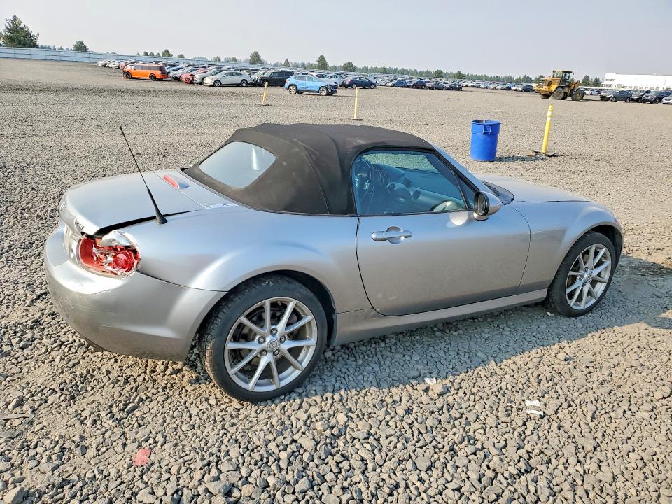 Продажа на аукционе авто 2011 Mazda Mx-5 Miata, vin: JM1NC2LF9B0215243, номер лота: 64730456