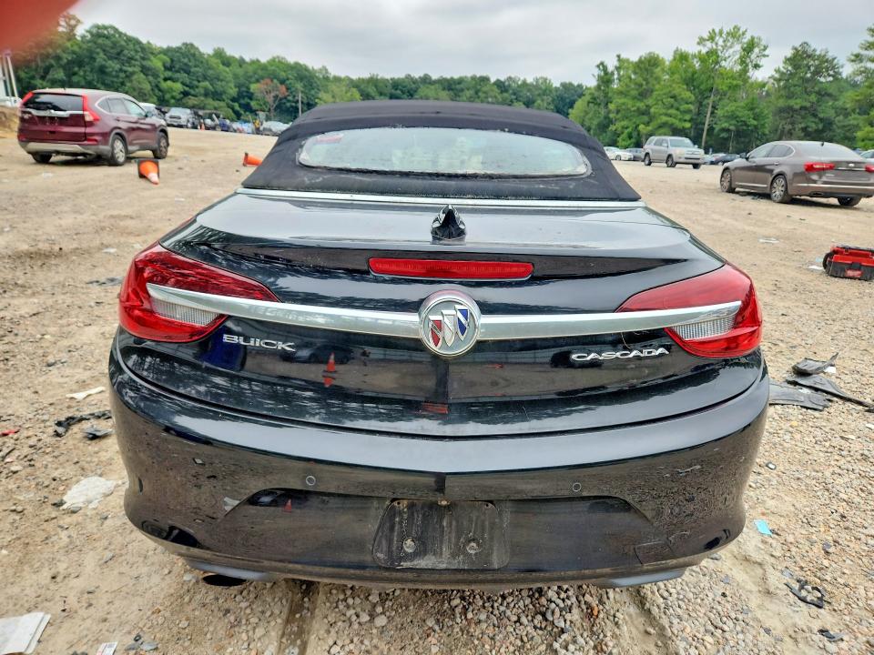 66019736 :رقم المزاد ، W04WH3N53JG039628 vin ، 2018 Buick Cascada مزاد بيع