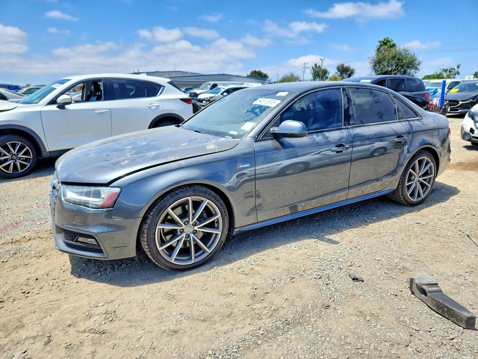 64512976 :رقم المزاد ، WAUBGAFL1FA067492 vin ، 2015 Audi S4 مزاد بيع