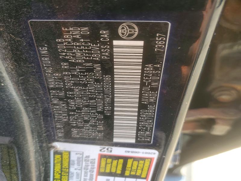 2018 Toyota Camry მანქანა იყიდება აუქციონზე, vin: 4T1B11HK2JU592086, აუქციონის ნომერი: 63813456