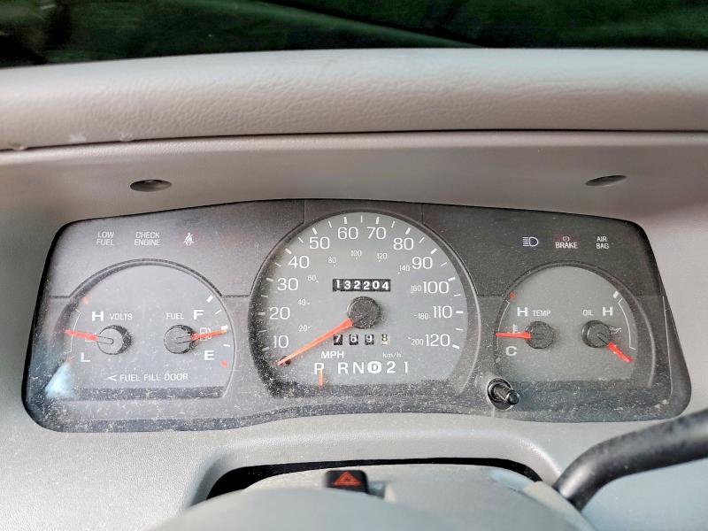 Продажа на аукционе авто 2002 Mercury Grand Marquis, vin: 2MEFM74W92X653533, номер лота: 63489836